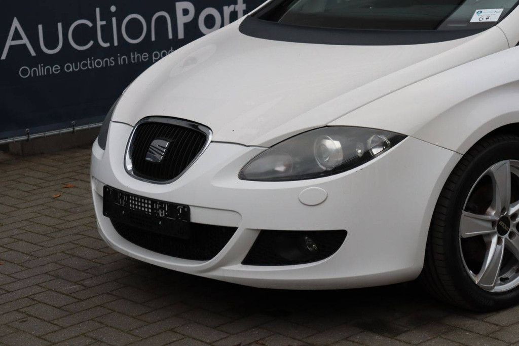 Pkw SEAT Leon Benzin 2009 (Marge)