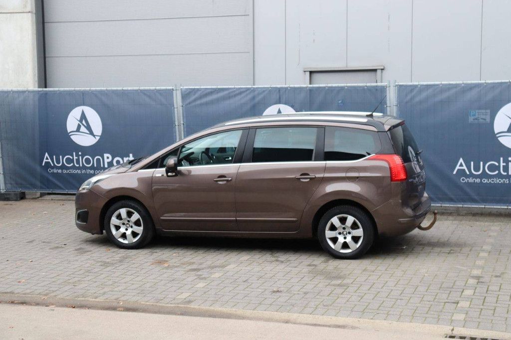 SUV Peugeot 5008 Diesel 2016