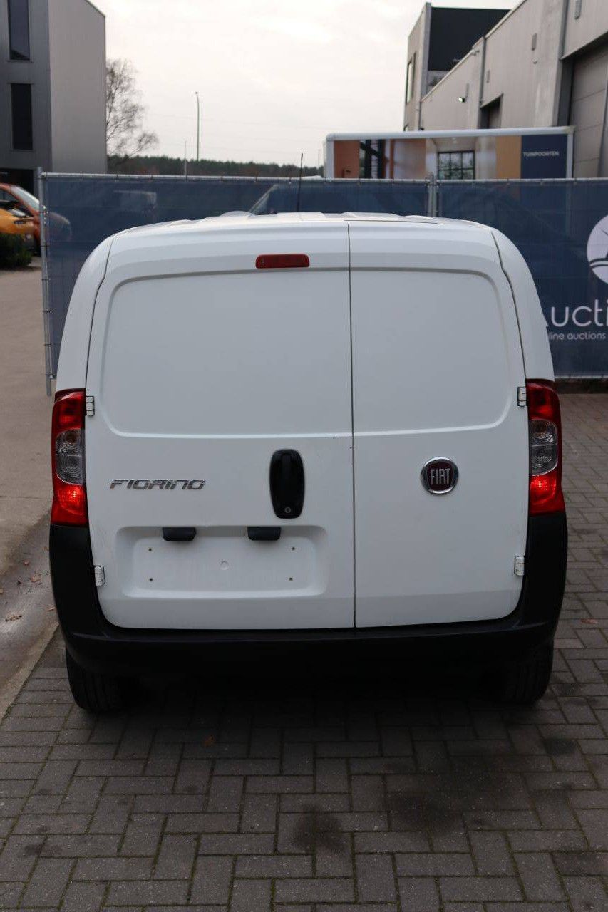 Fiat Fiorino LPG Van 2017 (Marge)