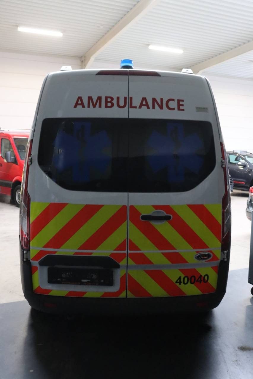 Krankenwagen Ford Transit Diesel 125 PS 2016