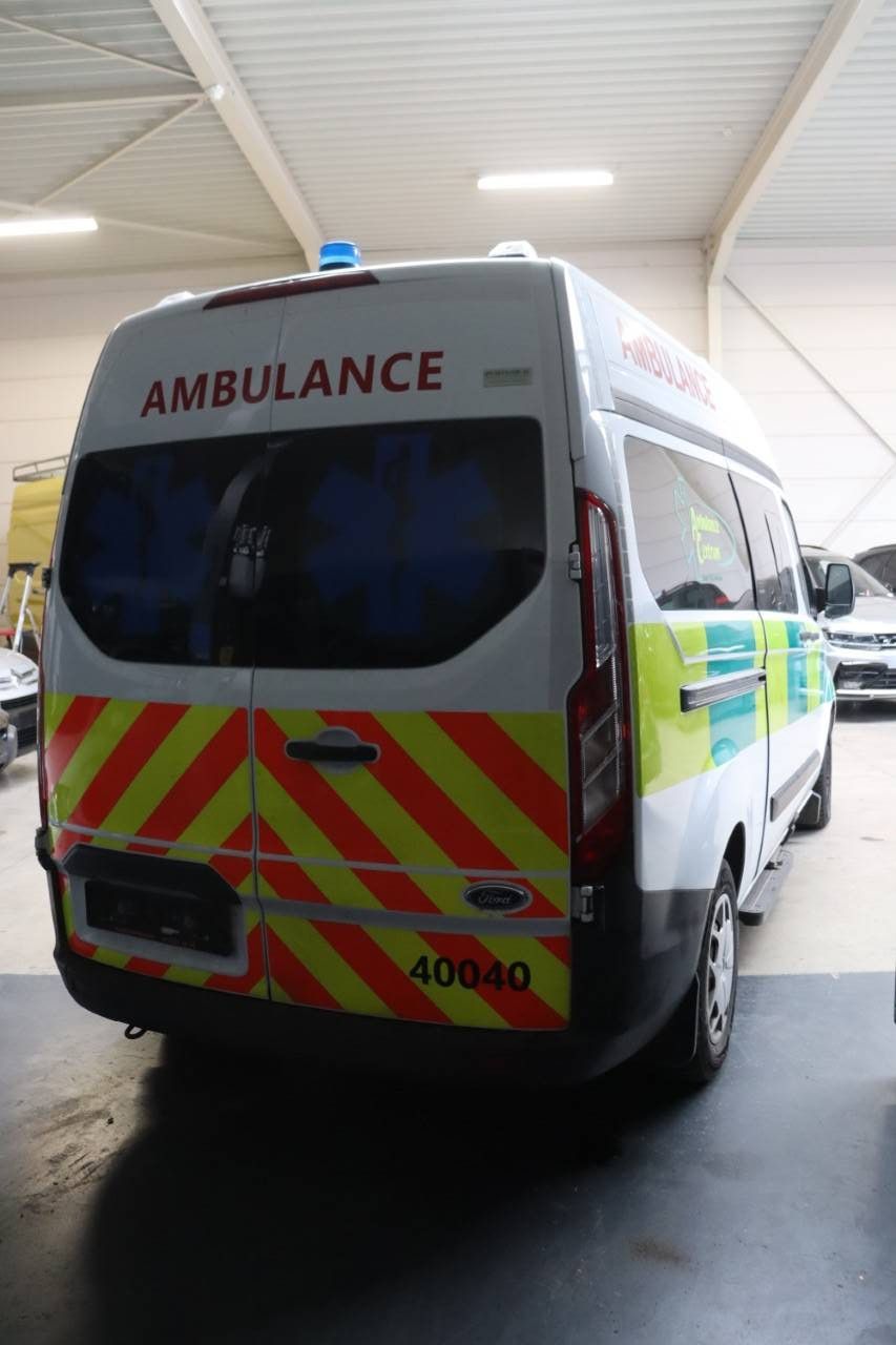 Krankenwagen Ford Transit Diesel 125 PS 2016