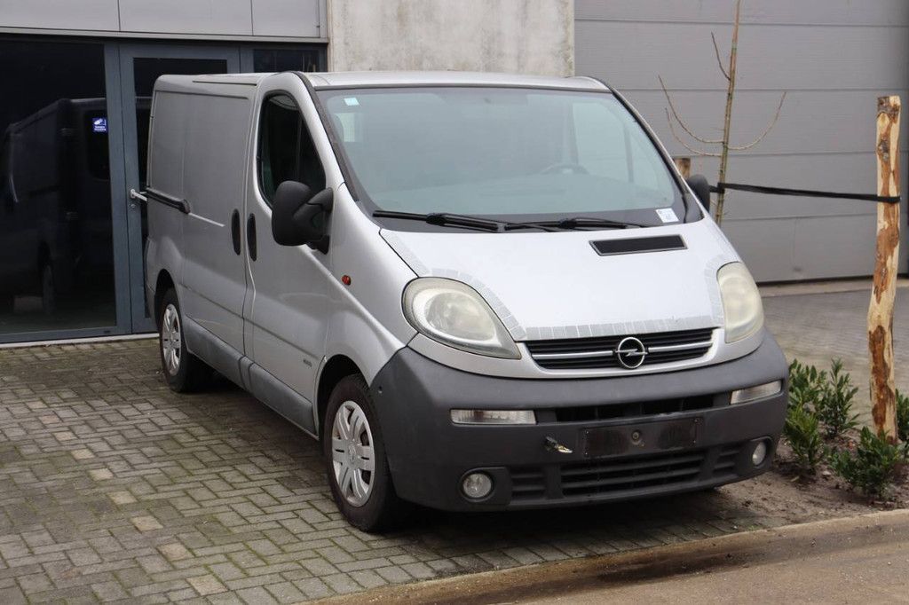 Van Opel Vivaro 1.9 CDTI Diesel 100hp 2005