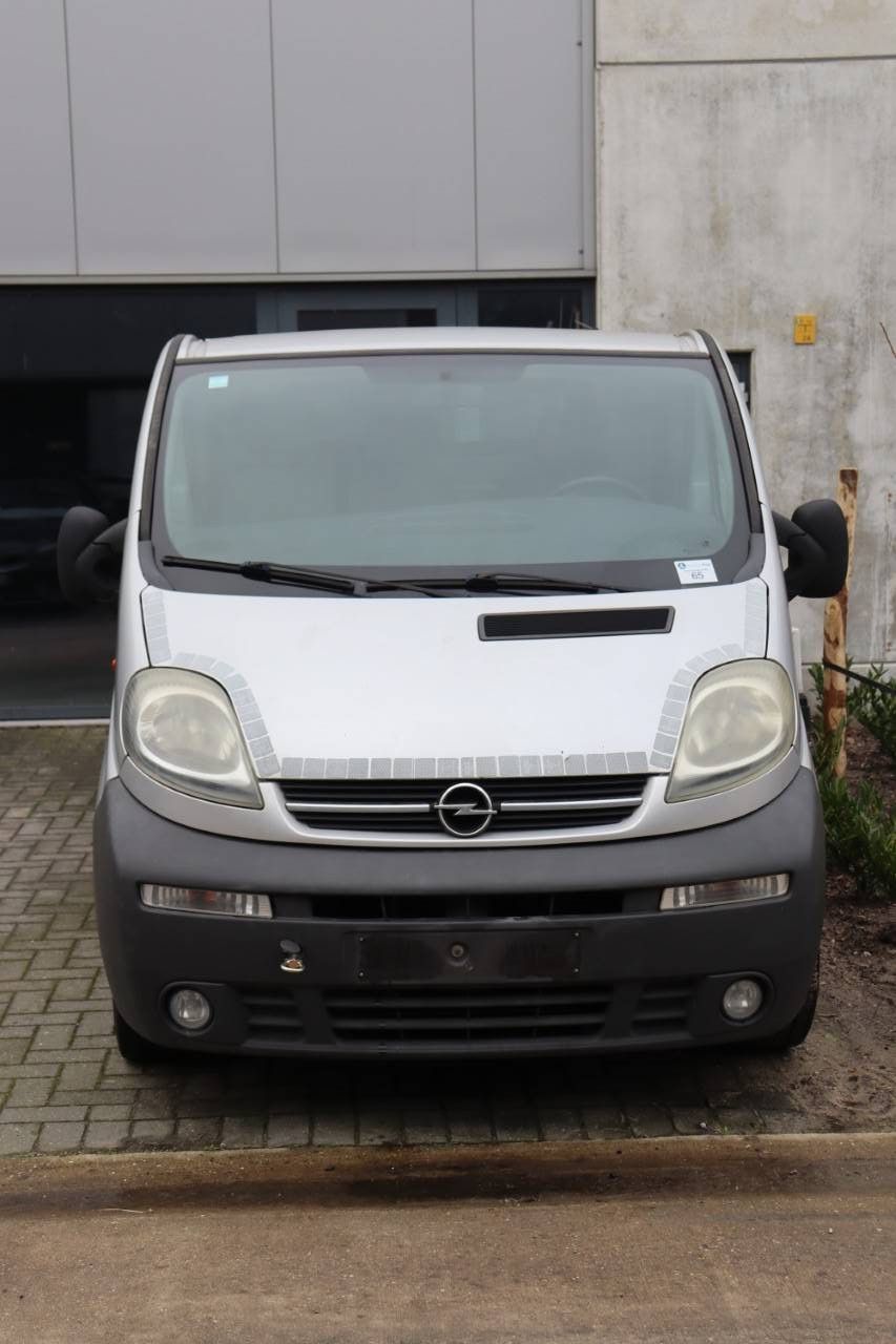 Van Opel Vivaro 1.9 CDTI Diesel 100hp 2005