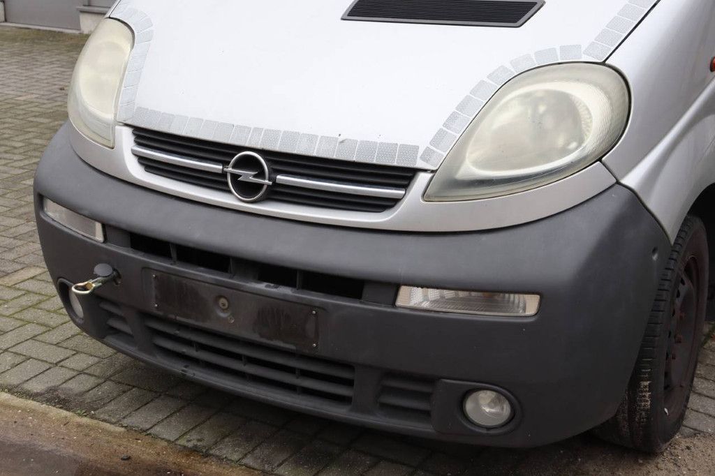 Van Opel Vivaro 1.9 CDTI Diesel 100hp 2005