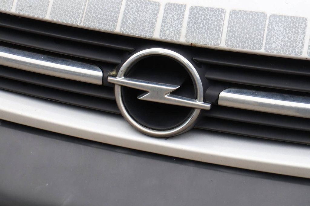 Van Opel Vivaro 1.9 CDTI Diesel 100hp 2005