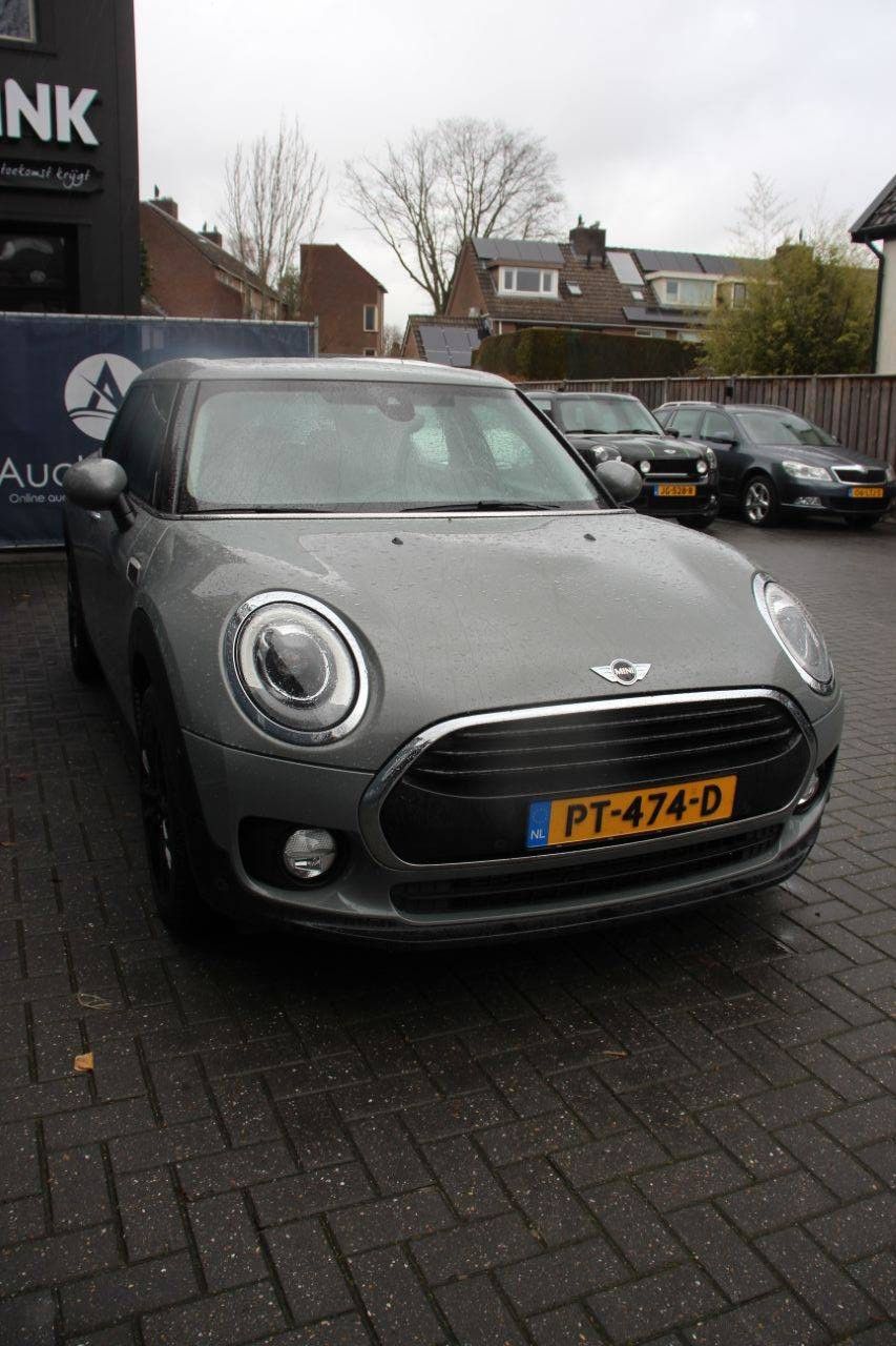 Station wagon MINI CLUBMAN ONE Petrol 102 hp 2017
