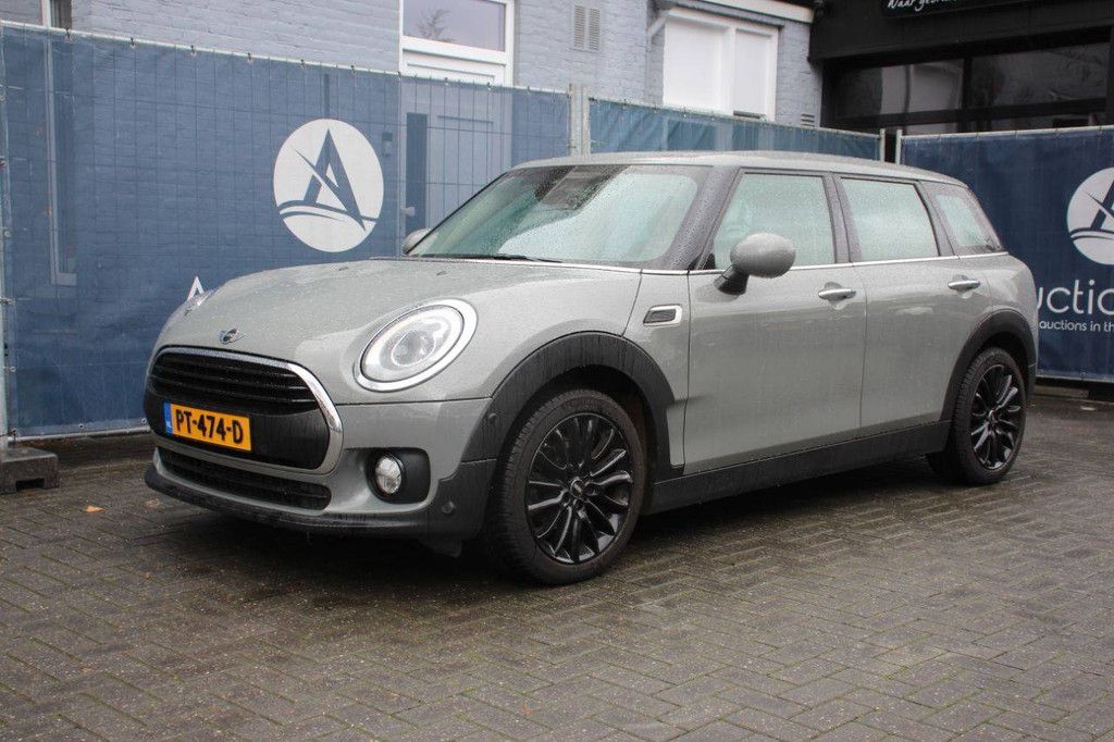 Station wagon MINI CLUBMAN ONE Petrol 102 hp 2017