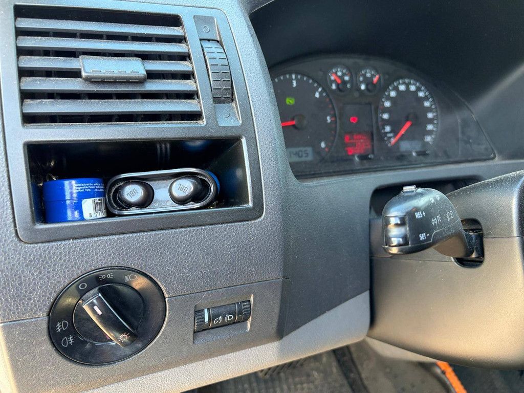 Volkswagen Transporter 2.5 TDI Trendline Diesel 131hp 2008 Van