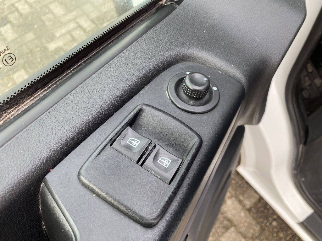 Opel Vivaro-B Diesel 90hp 2015 Van