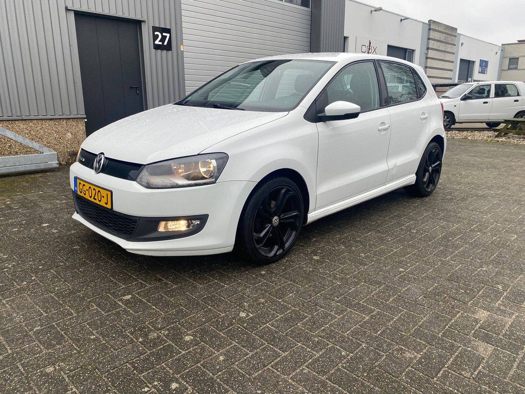 Pkw Volkswagen Polo Bluemotion Diesel 75 PS 2015 (Marge)