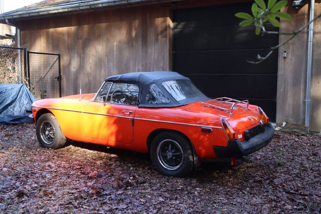 Pkw MG MGB Benzin 95 PS 1977