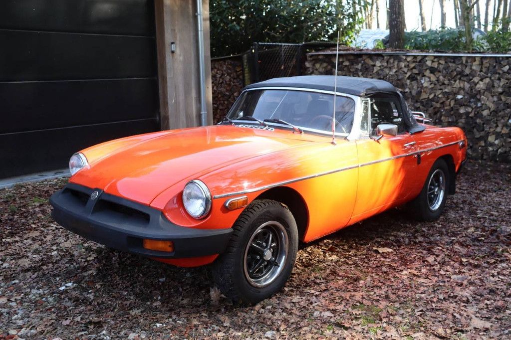 Pkw MG MGB Benzin 95 PS 1977