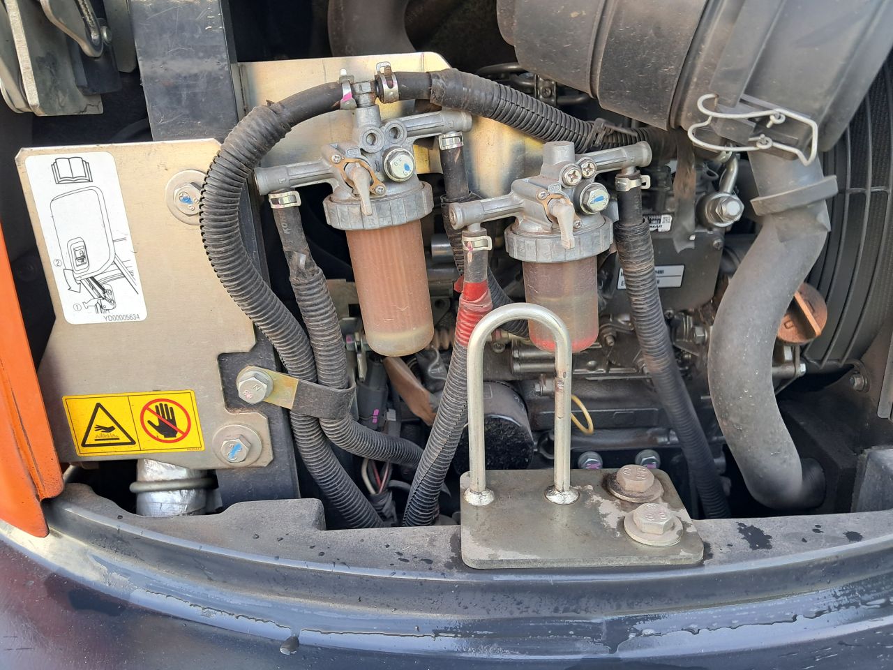 Minigraver Hitachi ZX19-U ( Bj 2017 ) Sloop-sorteer / Minikraan