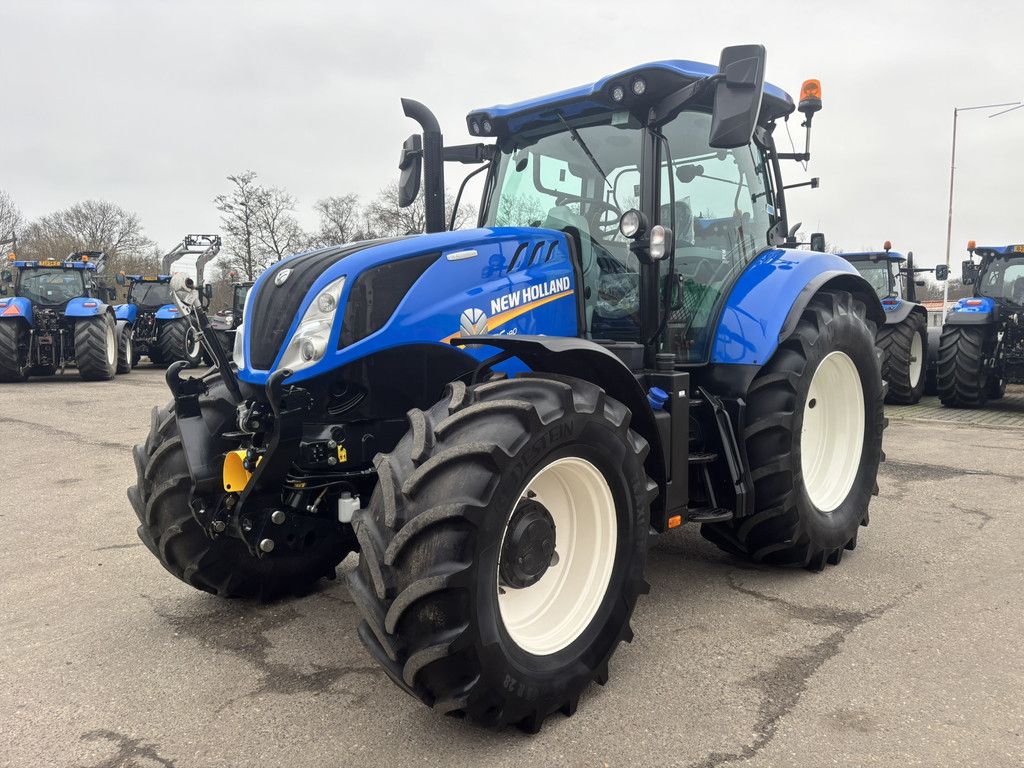 NEW HOLLAND T6.180 DC