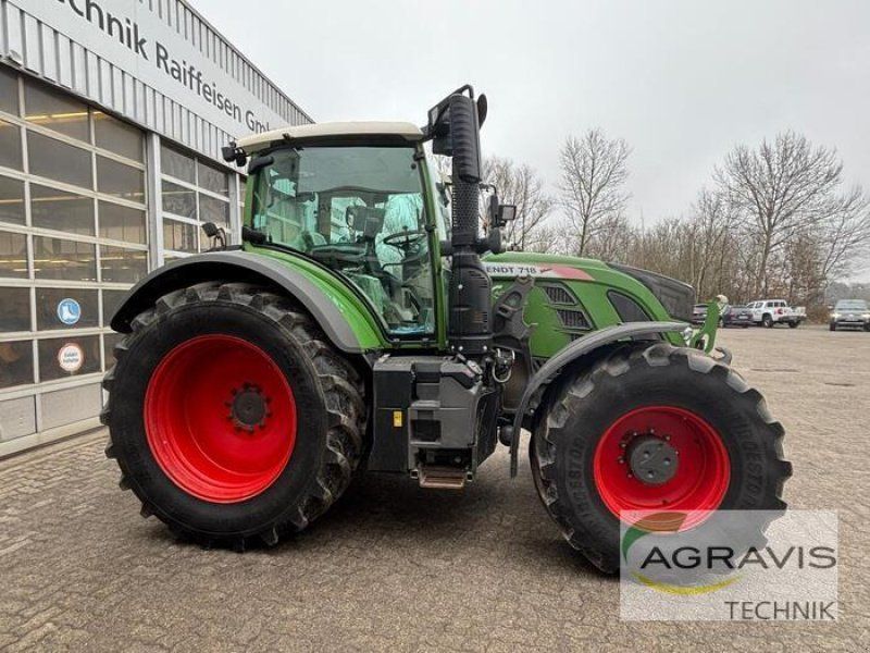 Fendt 718 VARIO S4