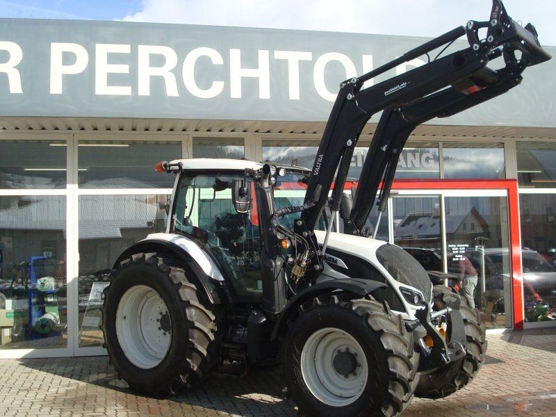 Valtra N134 Versu (Stufe V)