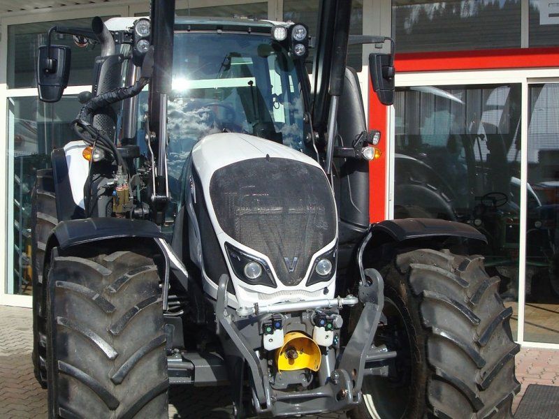 Valtra N134 Versu (Stufe V)
