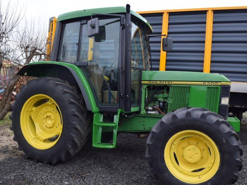 John Deere 6300