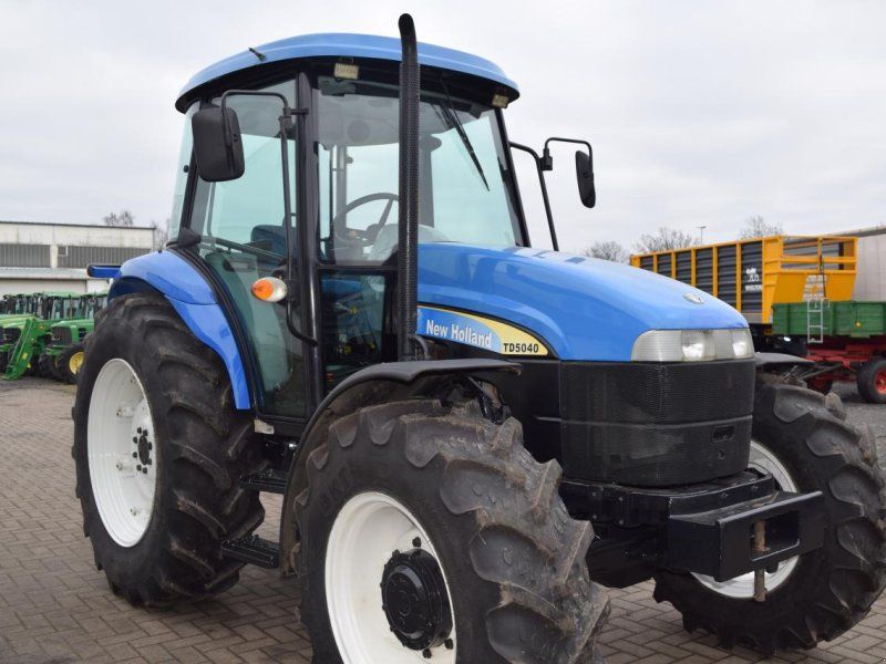 New Holland TD 5040