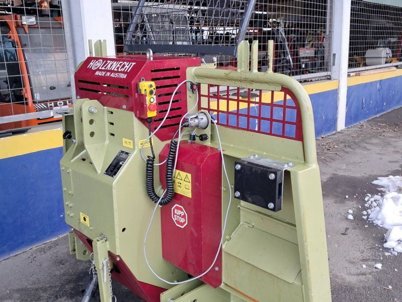 Holzknecht HS 77