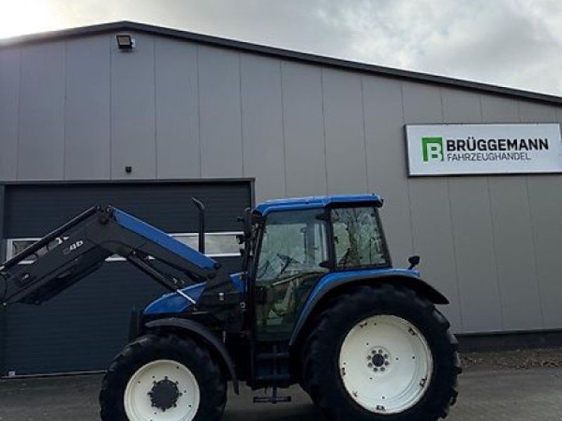 New Holland TS100 m. Quicke Industriefrontlader