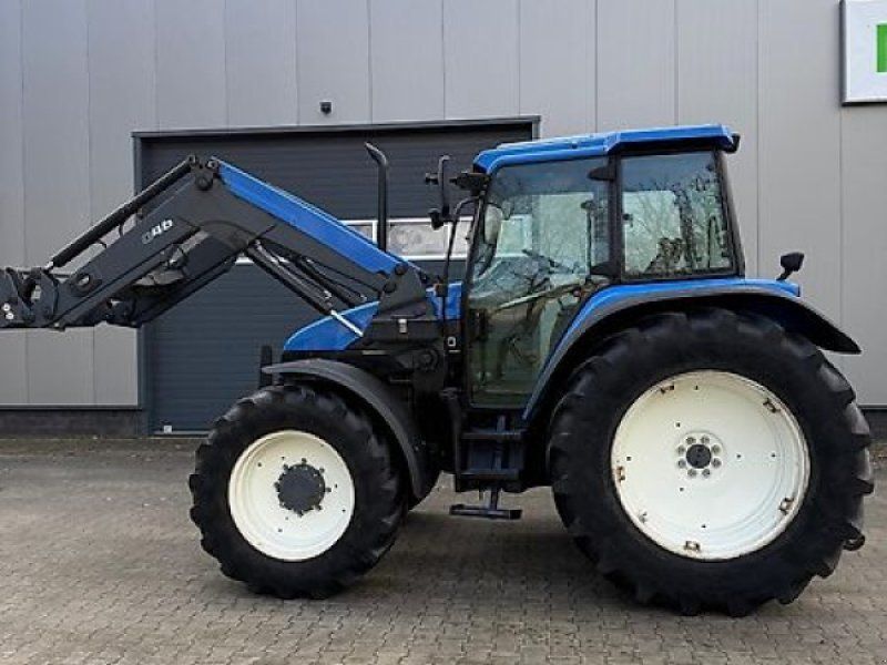 New Holland TS100 m. Quicke Industriefrontlader