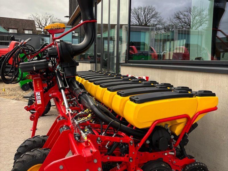 Väderstad Tempo TPV 12