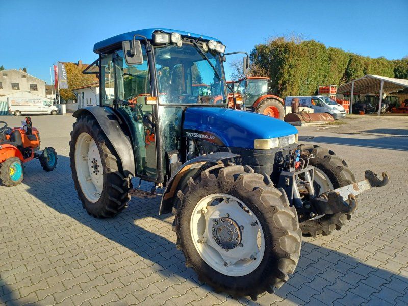 New Holland TN75-S