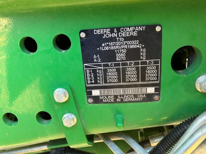John Deere 6R 185