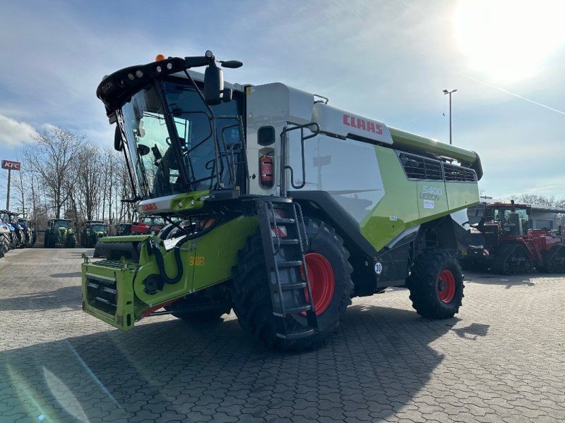 Claas Lion 5400