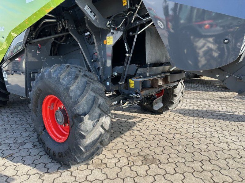 Claas Lion 5400