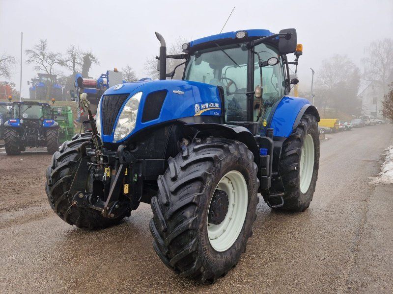 New Holland T7.220