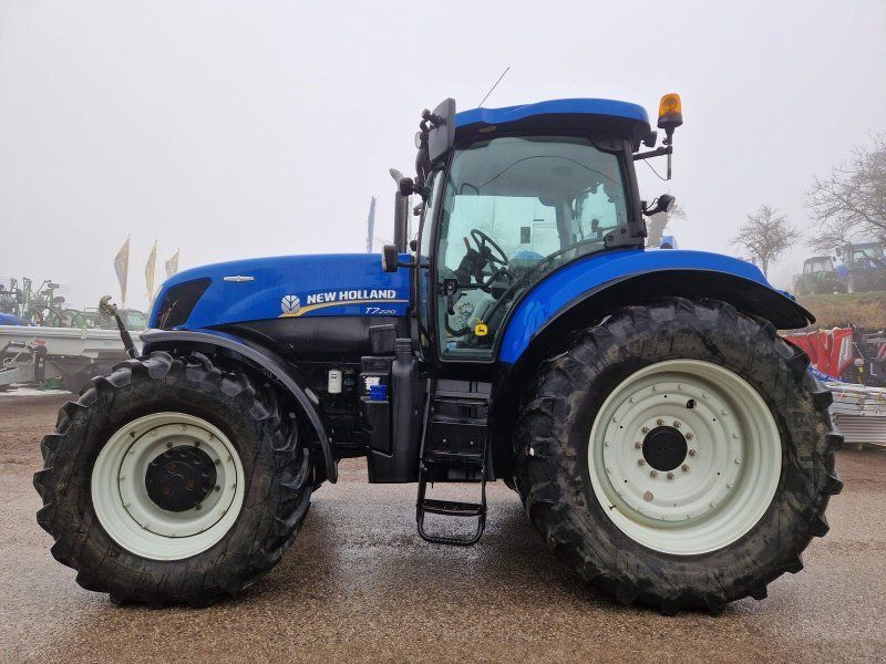 New Holland T7.220