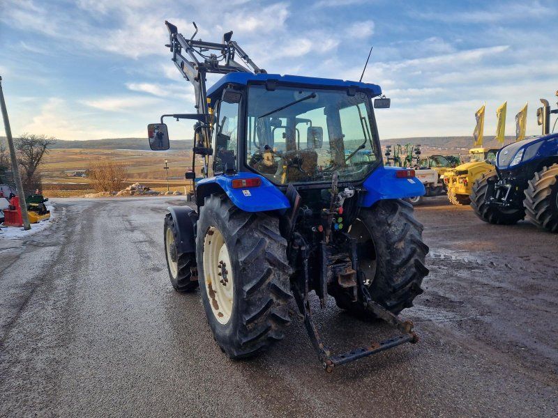 New Holland TL80A (4WD)