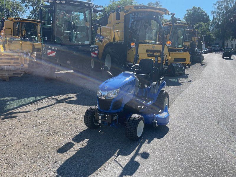 New Holland Boomer 25 C