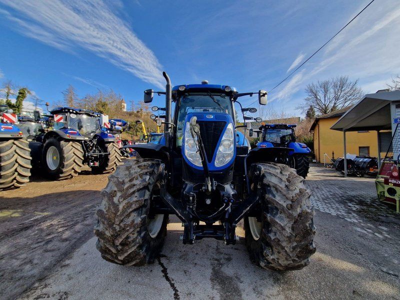 New Holland T7.170