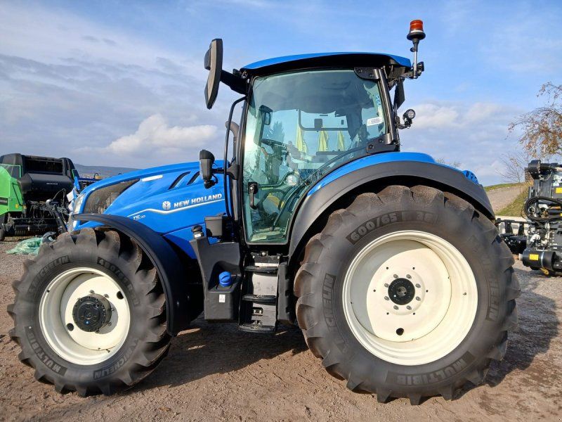New Holland T5.110 Dynamic Command (Stage V)