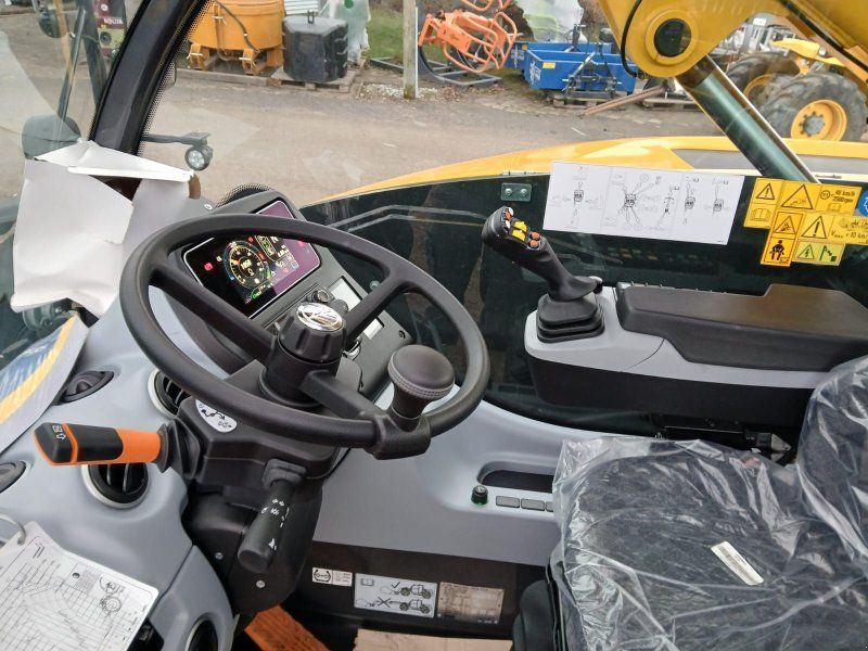 New Holland TH 7.42 ELITE