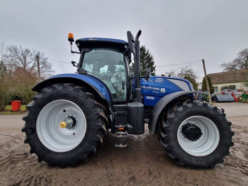 New Holland T7.270