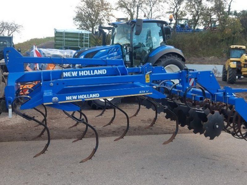 New Holland STXV300R