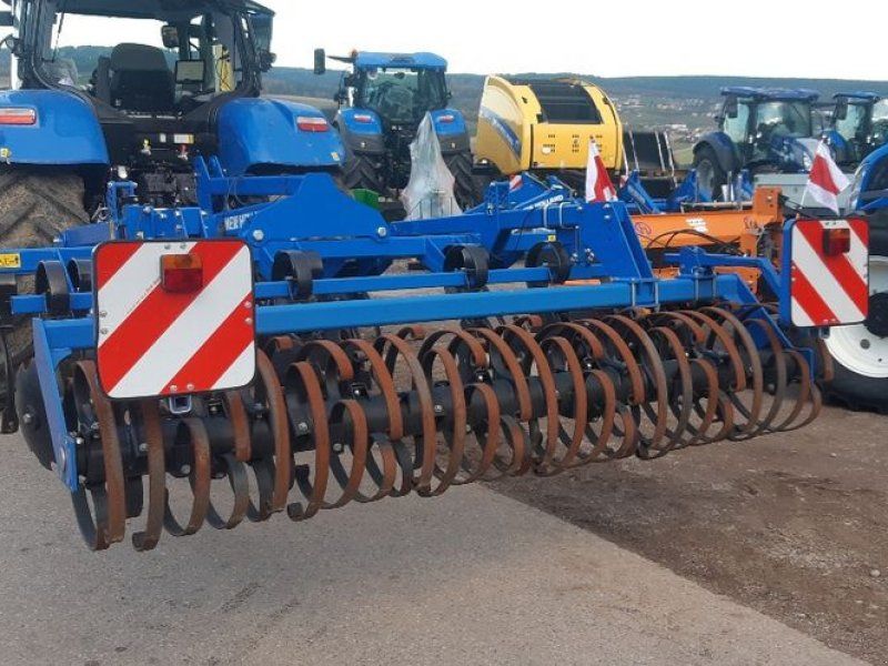 New Holland STXV300R