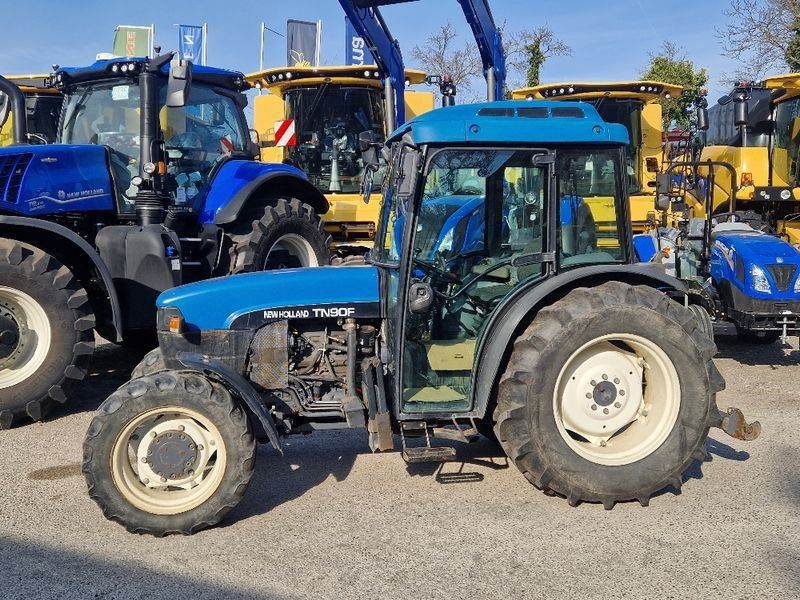 New Holland TN-F 90 Dual Command