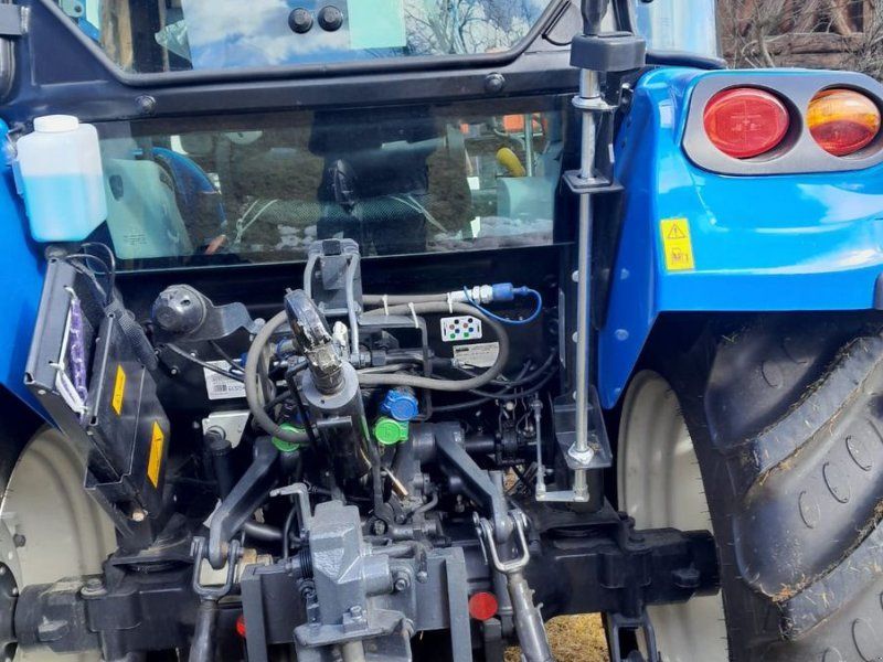 New Holland T4.75