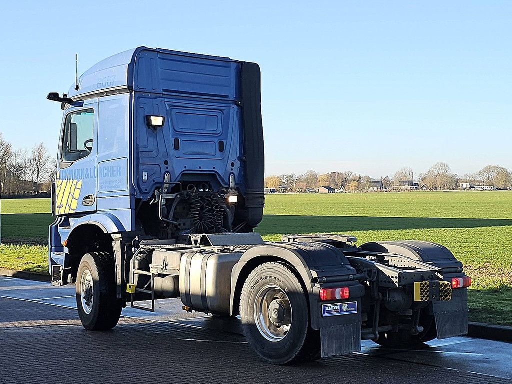 MERCEDES-BENZ AROCS 1843 4x4