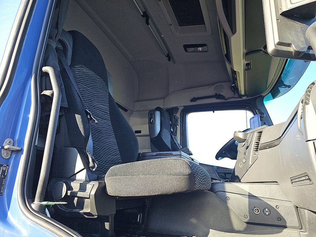 MERCEDES-BENZ AROCS 1843 4x4