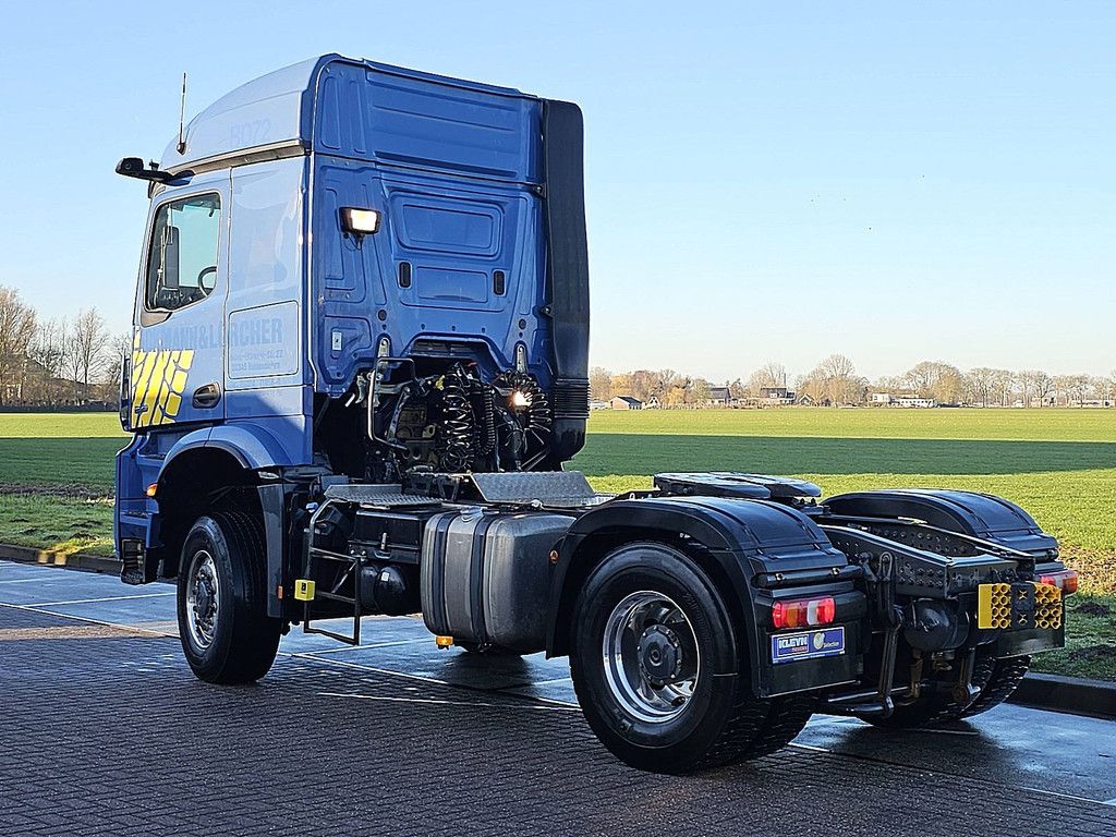 MERCEDES-BENZ AROCS 1843 4x4