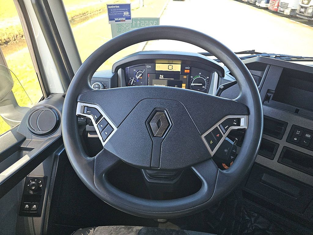 RENAULT T 460