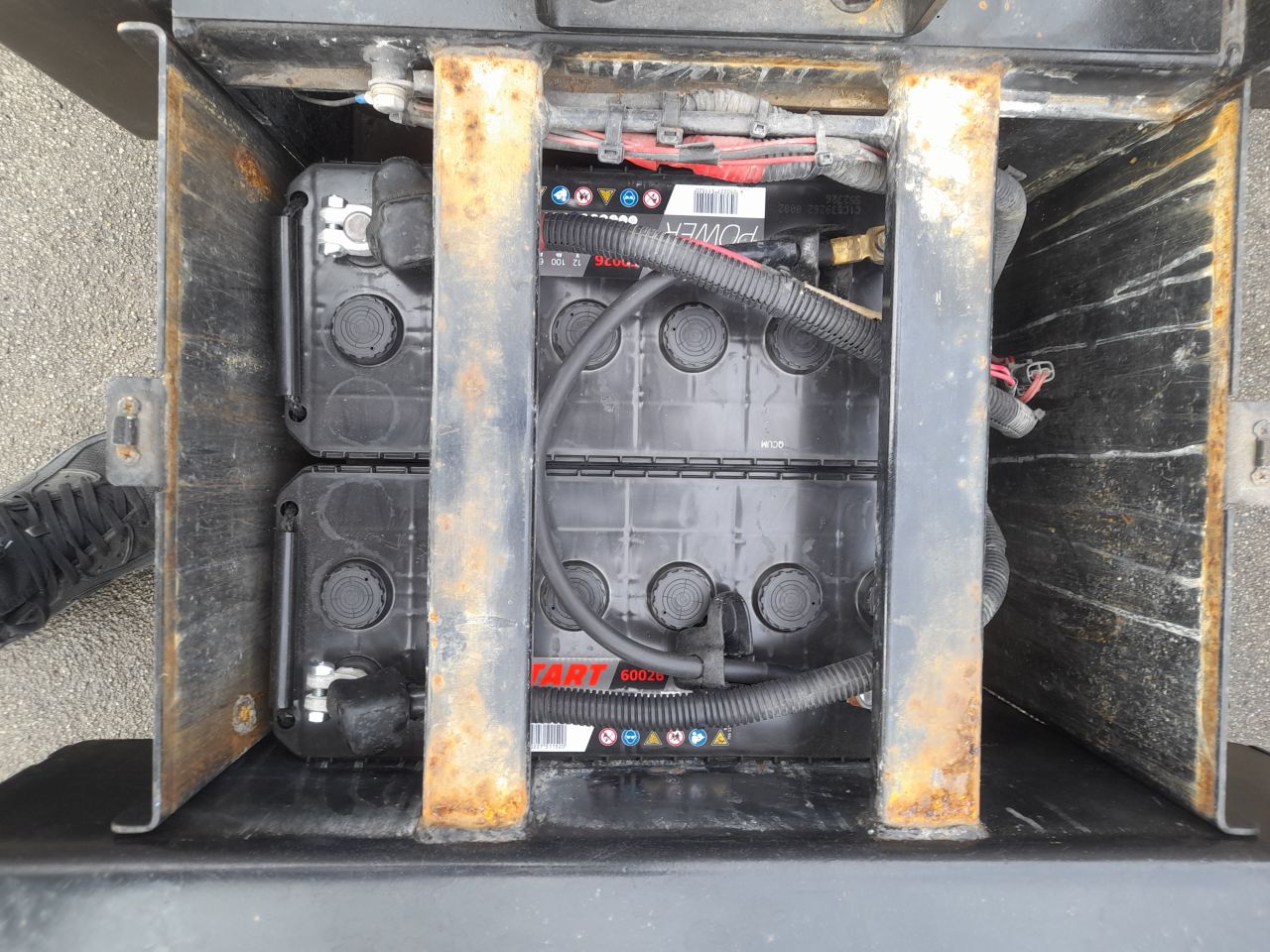 Aichi masthoogwerker SV04B 5,8 meter werkhoogte zeer compact