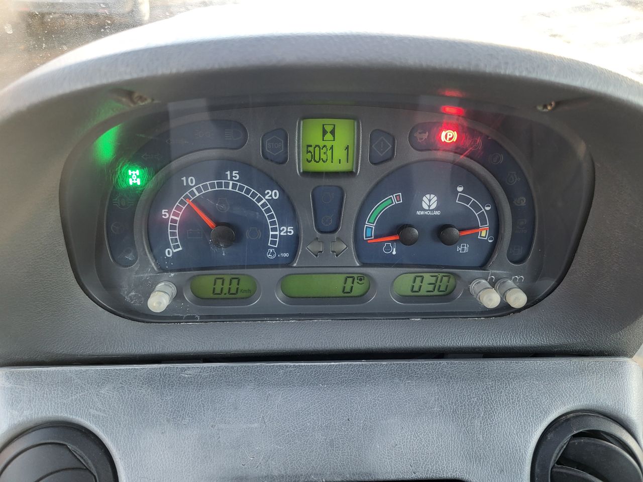 New Holland TS100A