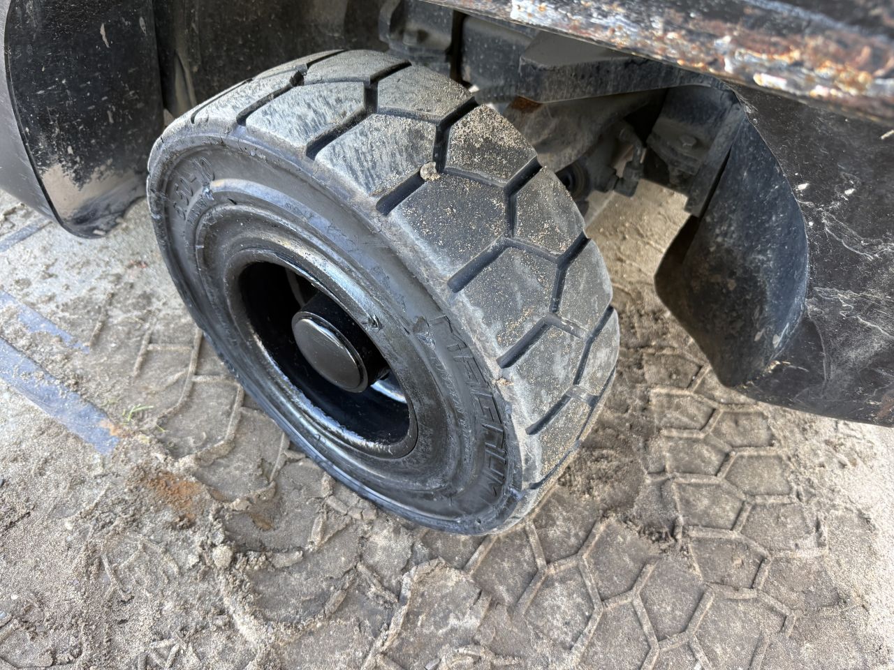 Hyster 3,5 tonner lpg heftruck triplex 6.4M freelift Sideshift